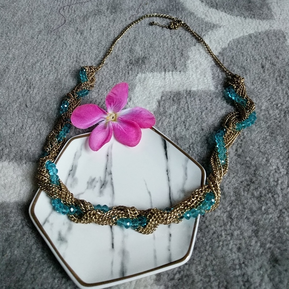 NWOT Cerulean Blue Beads and Gold Chain Necklace